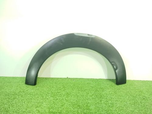 hjre-fortil-skrm-liste-citroen-c4-cactus-2014-34351861 main image