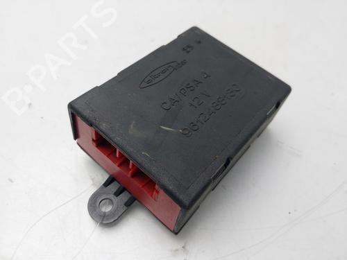 Used Comfort control module PEUGEOT 405 II (4B) [1992-1999]  32438821