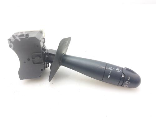 Used Steering column stalk RENAULT CLIO II (BB_, CB_) [1998-2016]  17902973