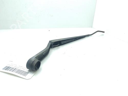 Front windshield wiper arm KIA SORENTO I (JC) 2.5 CRDi 4WD | BP22332636C143 
