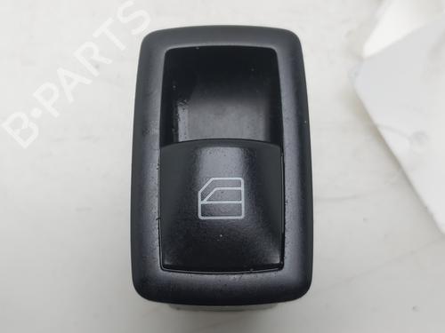 Used Right front window switch Right front window switch MERCEDES-BENZ B-CLASS Sports Tourer (W245) [2005-2011] 33620072 33620072