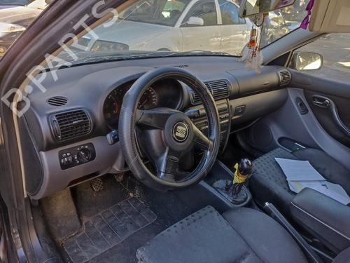 Vindusheismotor høyre bak SEAT LEON (1M1)  | BP8291372E22 