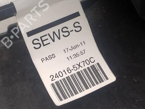 Podłokietnik / Konsola środkowa NISSAN NAVARA NP300 (D40) 2.5 dCi 4WD | BP30603271I20