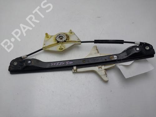 Used Rear right window mechanism Rear right window mechanism VW JETTA III (1K2) 1.9 TDI (105 hp) 33759015 33759015