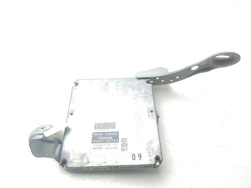 Used Engine control unit (ECU) TOYOTA RAV 4 II (_A2_) [2000-2005]  28208456