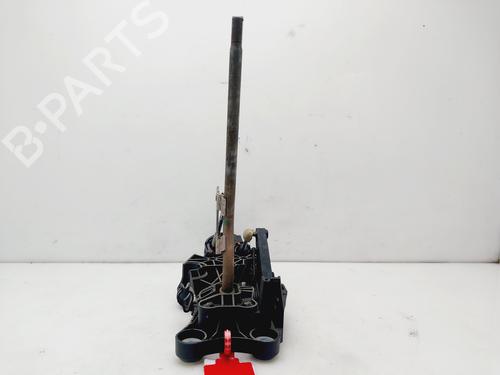 Used Gear lever FORD FIESTA V (JH_, JD_) [2001-2014]  27641416