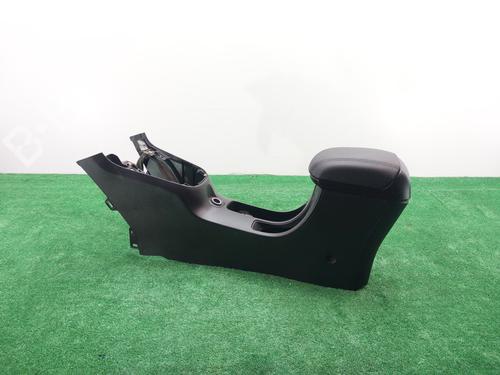 Used Armrest / Center console CHEVROLET CRUZE (J300) 2.0 CDI (163 hp) 22776464