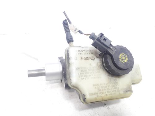 Used Brake master cylinder SKODA OCTAVIA II (1Z3) 1.9 TDI (105 hp) 10776438