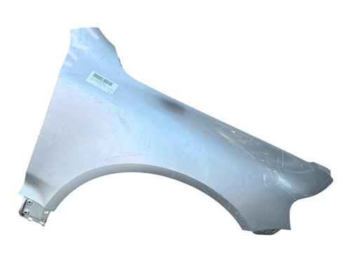 Used Right front fenders Right front fenders VW TOUAREG (7LA, 7L6, 7L7) 2.5 R5 TDI (174 hp) 33754514 33754514