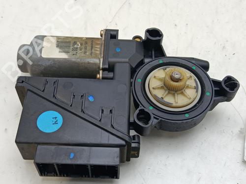 Used Right front window motor VW POLO IV (9N_, 9A_) 1.4 16V (75 hp) 32219485