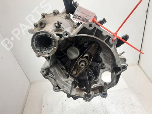 Gearkasse VW POLO IV (9N_, 9A_) 1.4 16V (80 hp) 31816879