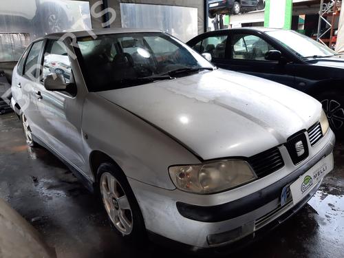 Left tailgate light SEAT CORDOBA (6K1, 6K2) 1.9 TDI | BP15815740C79 