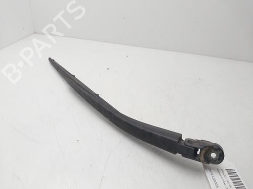 Bagrudeviskerarm Bagrudeviskerarm 32697226 32697226
