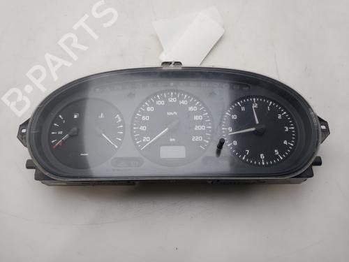 Used Instrument cluster RENAULT MEGANE I (BA0/1_) 1.9 D Eco (BA0A, BA0U, BA0R) (64 hp) 33026089