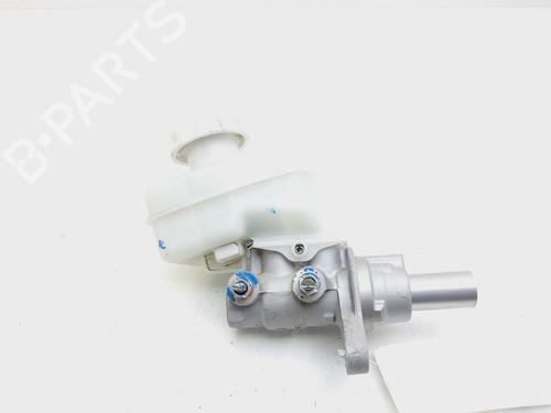 Used Brake master cylinder MITSUBISHI L200 / TRITON (KJ_, KK_, KL_) 2.4 DI-D 4WD (KJ0T) (154 hp) 21264991