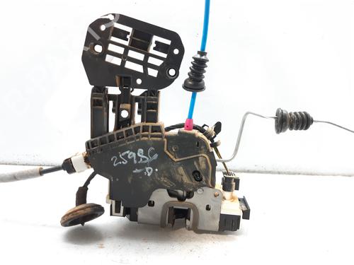 Rear right lock MERCEDES-BENZ GLA-CLASS (X156) GLA 200 CDI / d (156.908) | BP9818462C99 