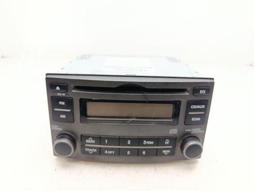Used Radio Radio KIA CARENS III MPV (UN) 2.0 CRDi 140 (140 hp) 36594517 36594517