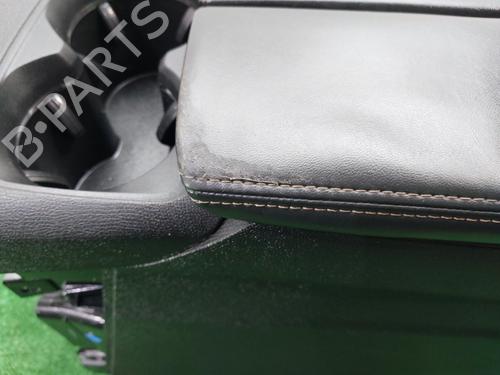 Armrest / Center console PEUGEOT 3008 II SUV (MC_, MR_, MJ_, M4_) 1.5 BlueHDi 130 | BP28319836I20 