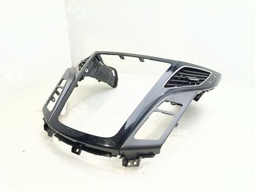 Console central HYUNDAI i40 I (VF) 1.7 CRDi (116 hp) 31909161