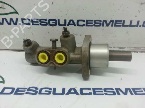 Used Brake master cylinder NISSAN MICRA III (K12) 1.4 16V (88 hp) 2868511