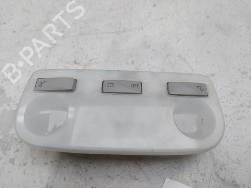 Used Interior roof light RENAULT SCÉNIC III (JZ0/1_) [2008-2016]  17637516