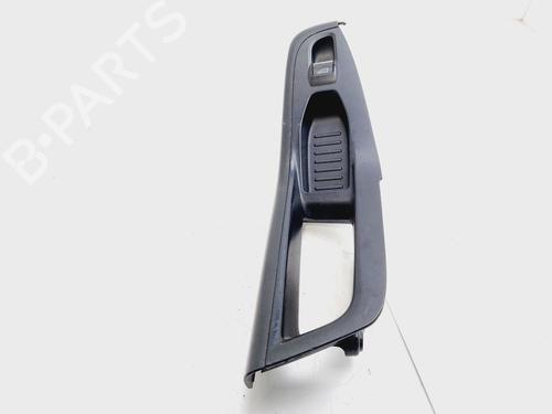 Used Right front window switch FORD FIESTA VI (CB1, CCN) [2008-2017]  28106571