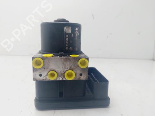 Used ABS pump VW GOLF V (1K1) [2003-2010]  20640226