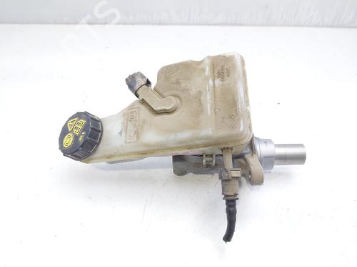 Used Brake master cylinder FORD FOCUS III 1.6 TDCi (95 hp) 13496656