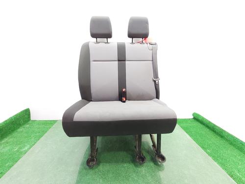 Used Right front seat PEUGEOT EXPERT Van (V_) 2.0 BlueHDi 120 (122 hp) 20698317