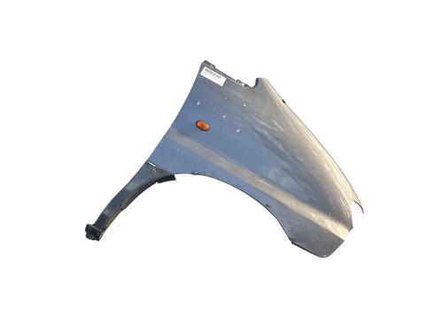 Right front fenders HYUNDAI H-1 / STAREX Bus (A1) 2.5 TD 4WD 663214A500 |