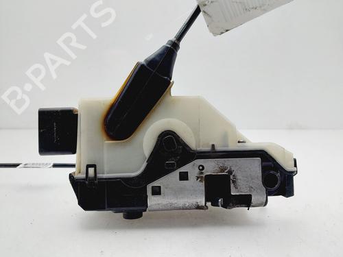 Front right lock PEUGEOT 2008 I (CU_) 1.5 BlueHDI 100 | BP26643128C97