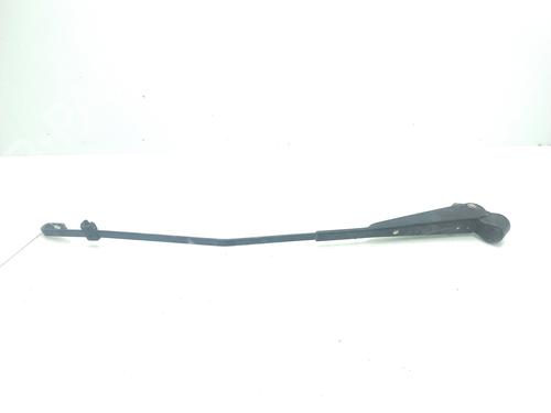 Used Front windshield wiper arm AIXAM A.741 0.4 D (5 hp) 29546555