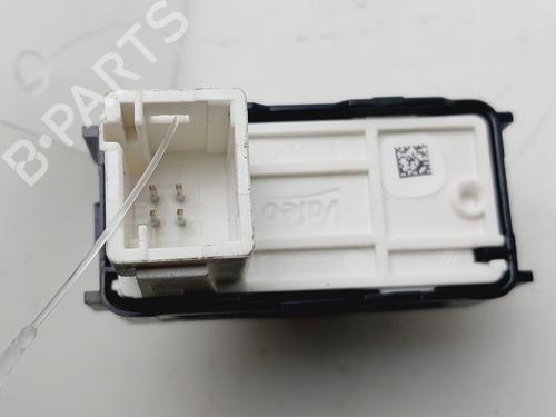 right-rear-window-switch-citroen-c3-aircross-ii-2r_-2c_-2017-31752784 main image