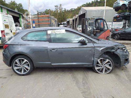 Right front door panel SEAT LEON SC (5F5) 1.4 TSI | BP4737414C59  - Image 11