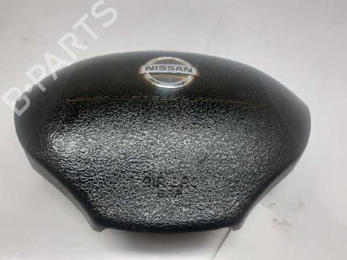 Used Driver airbag NISSAN KUBISTAR Van (X76) 1.5 dCi (61 hp) 4945286