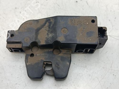 Used Tailgate lock CITROËN C4 I (LC_) 1.6 HDi (90 hp) 32516216