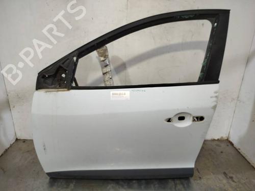 left-front-door-renault-megane-iii-hatchback-bz01_-b3_-2008-40178571 main image