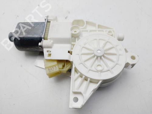 Used Left rear window motor MERCEDES-BENZ C-CLASS (W204) [2007-2015]  24058966