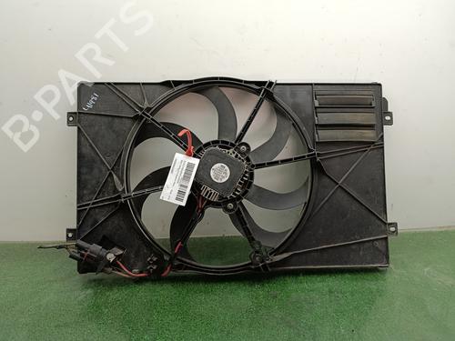 Used Radiator fan Radiator fan 36469470 36469470