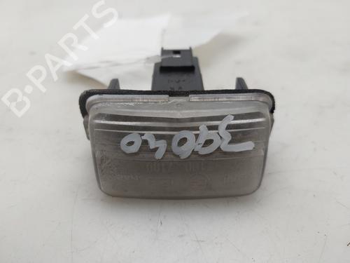 Nummerpladelys Nummerpladelys CITROËN DS4 (NX_) [2011-2015] 33973782 33973782