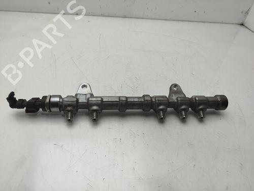 Used Injection rail OPEL CORSA E (X15) 1.3 CDTI (08, 68) (95 hp) 32411202
