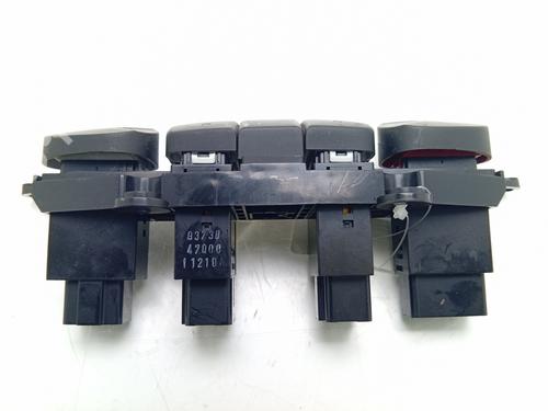 Warning switch HYUNDAI H-1 / STAREX Bus (A1) 2.5 TD 4WD | BP22516440I22 