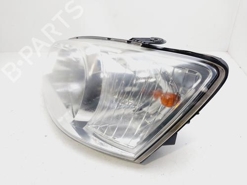 Left headlight HYUNDAI GETZ (TB) 1.1 | BP23222581C28 
