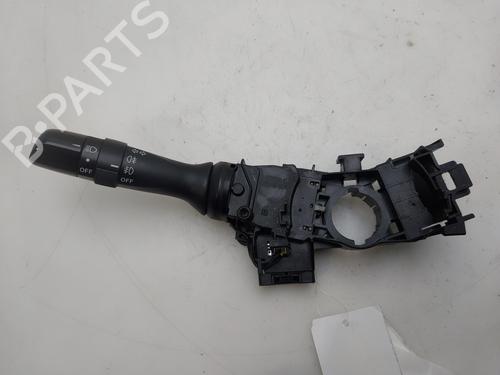 Forlygtekontakt Forlygtekontakt TOYOTA AURIS (_E18_) 1.4 D-4D (NDE180_, NDE180R) (90 hp) 34348200 34348200