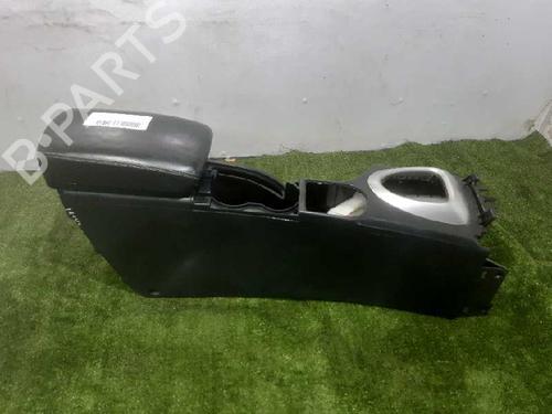 Used Armrest / Center console NISSAN QASHQAI / QASHQAI +2 I (J10, NJ10, JJ10E) 2.0 dCi All-wheel Drive (150 hp) 7153288