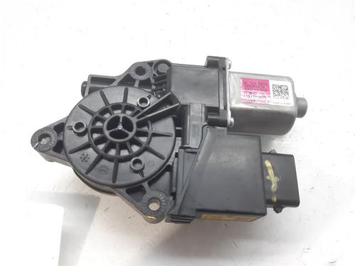 BP10323184C23 main image