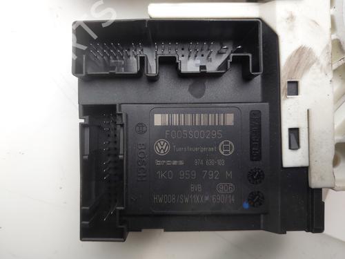 Right front window motor SEAT LEON (1P1) 1.6 | BP36013616E20 - Image 4