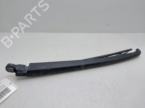 Used Rear windshield wiper arm Rear windshield wiper arm 37658356 37658356