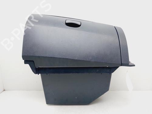 Handskerum RENAULT CLIO III (BR0/1, CR0/1) 1.4 16V (98 hp) 30121204