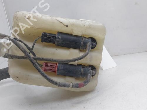 Windscreen washer tank LAND ROVER FREELANDER I (L314) 2.0 Td4 4x4 | BP18344844C113 